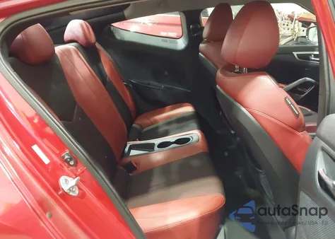 2012 Hyundai Veloster Base W/Red/Black из США, поврежденный, VIN KMHTC6AD7CU035717